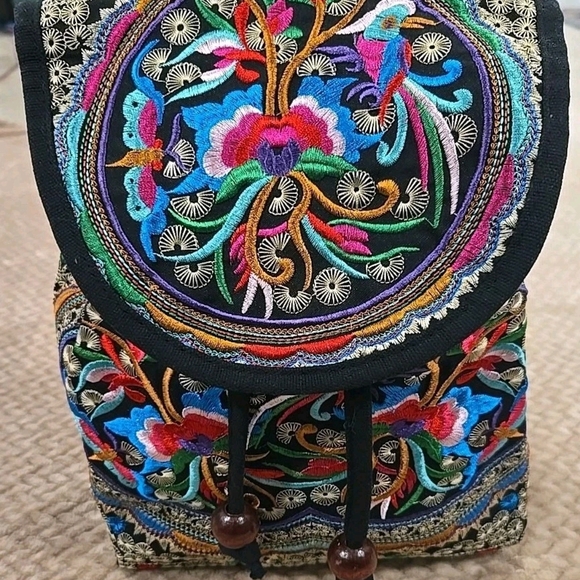 Women’s Embroidered Backpack Purse Boho Hippie Canvas Shoulder Bag Adjustable. - Picture 2 of 7